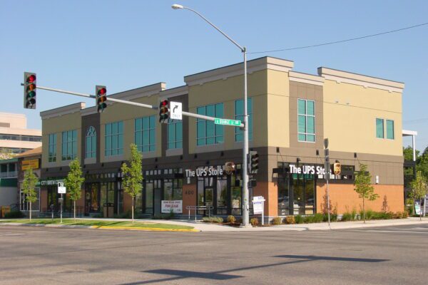 2007 400 West Broadway Mixed Use Building Missoua 2 - Priv Ret