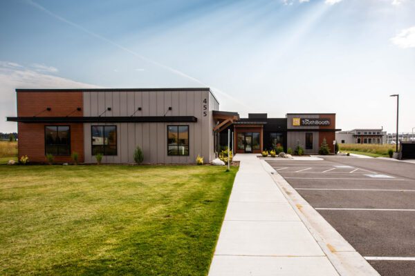 The-ToothBooth-Dental-&-ProfessionalCenter---Kalispell2